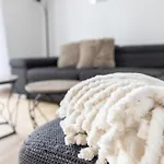 Strandhaus 2 *